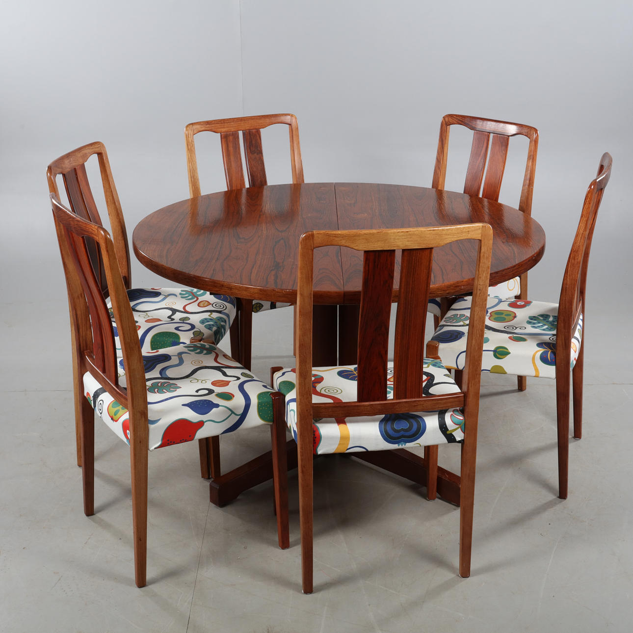 NILS JONSSON. GRUPO COMEDOR, 7 piezas, Troeds.