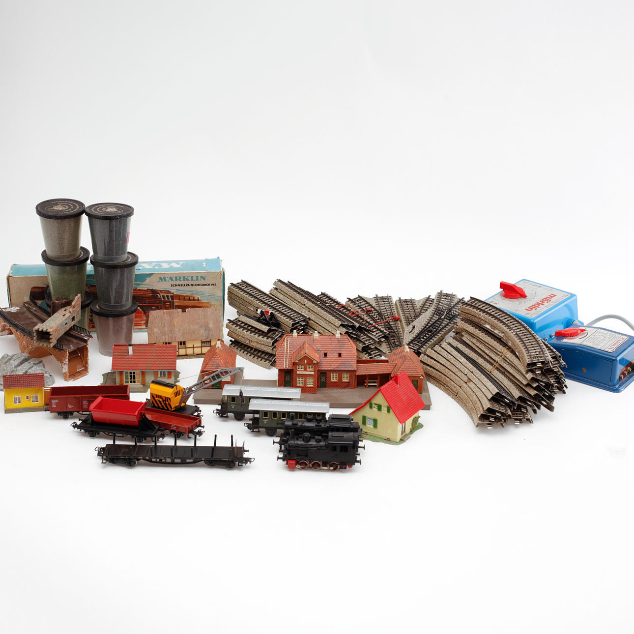 TÅGMODELLER, bland annat Märklin.