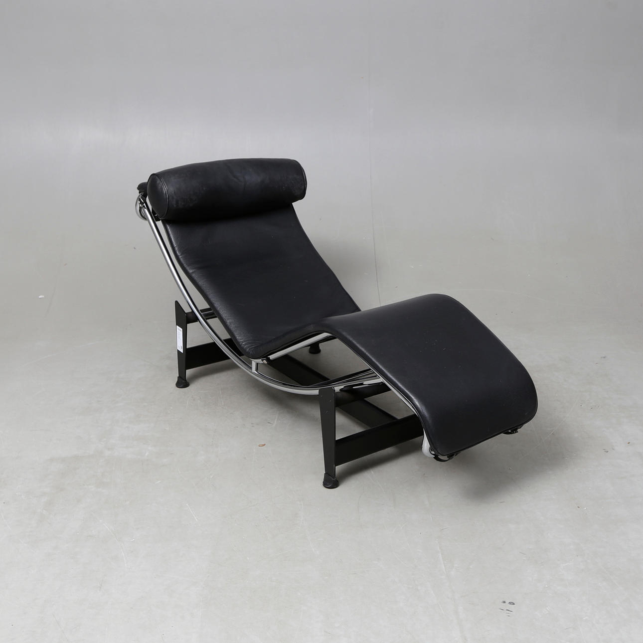 SILLÓN, copia según "LC4", Le Corbusier, 1900/2000s.