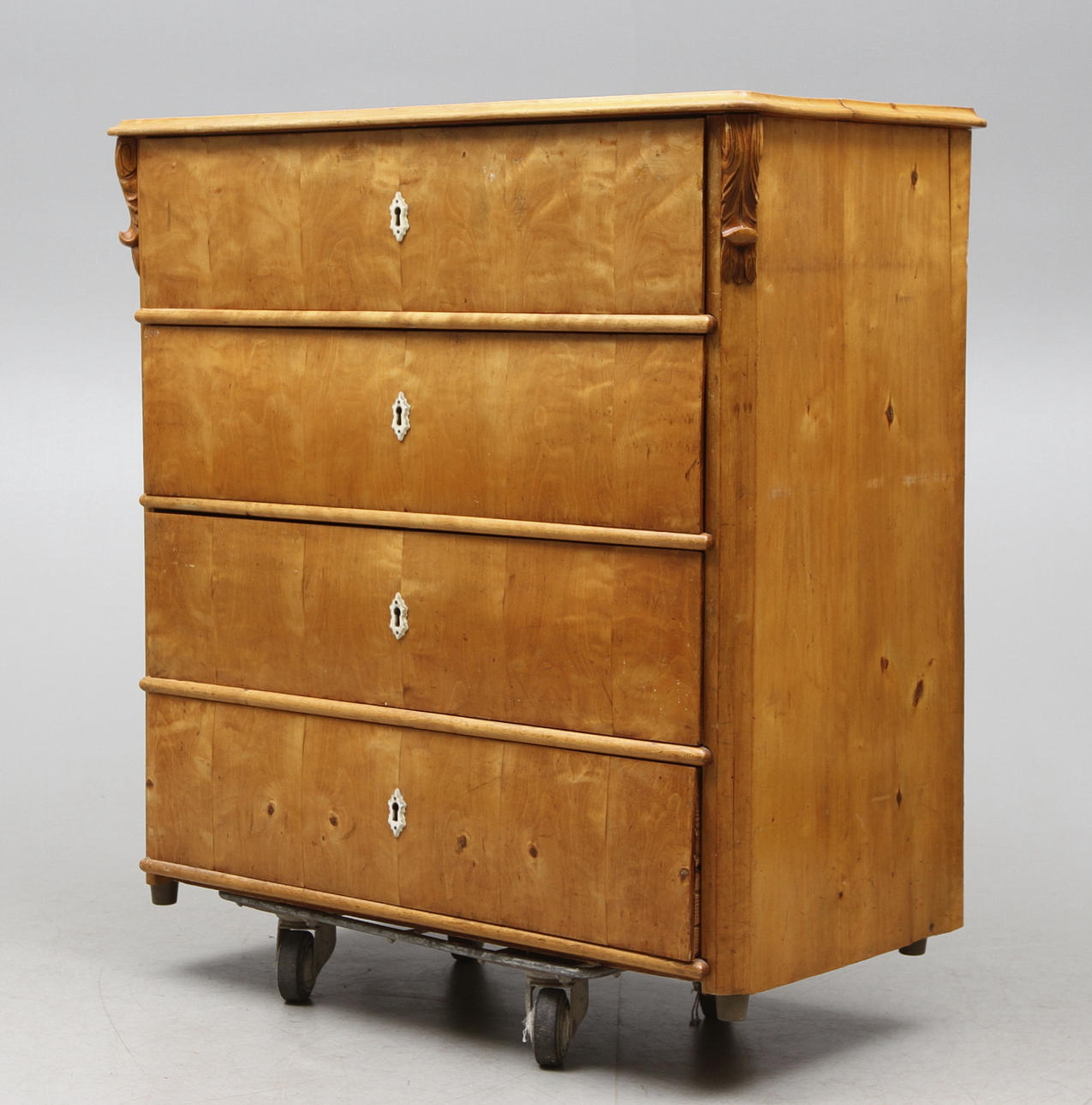 BYRÅ, senempire, 1800-talets mitt.