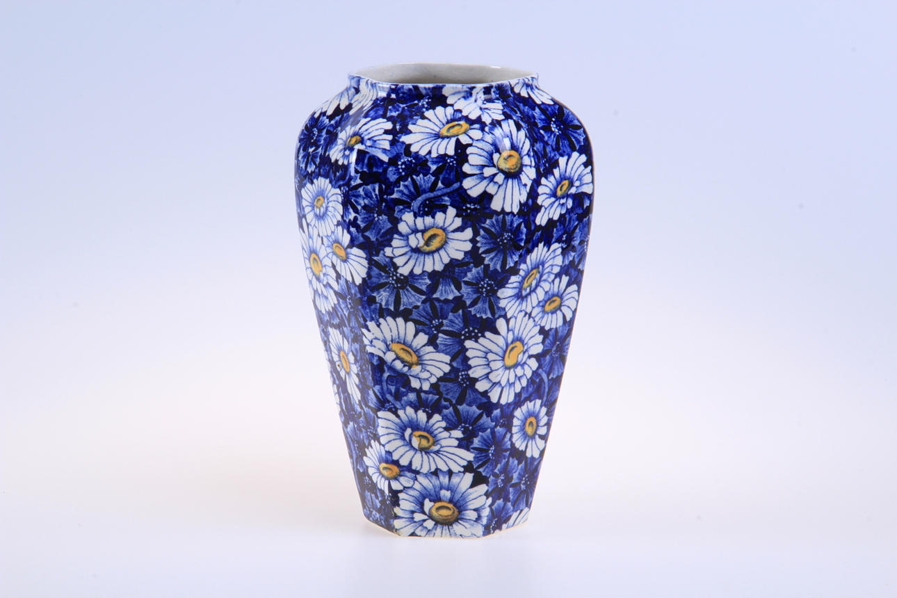 VAS, "Prästkrage", Rörstrand.