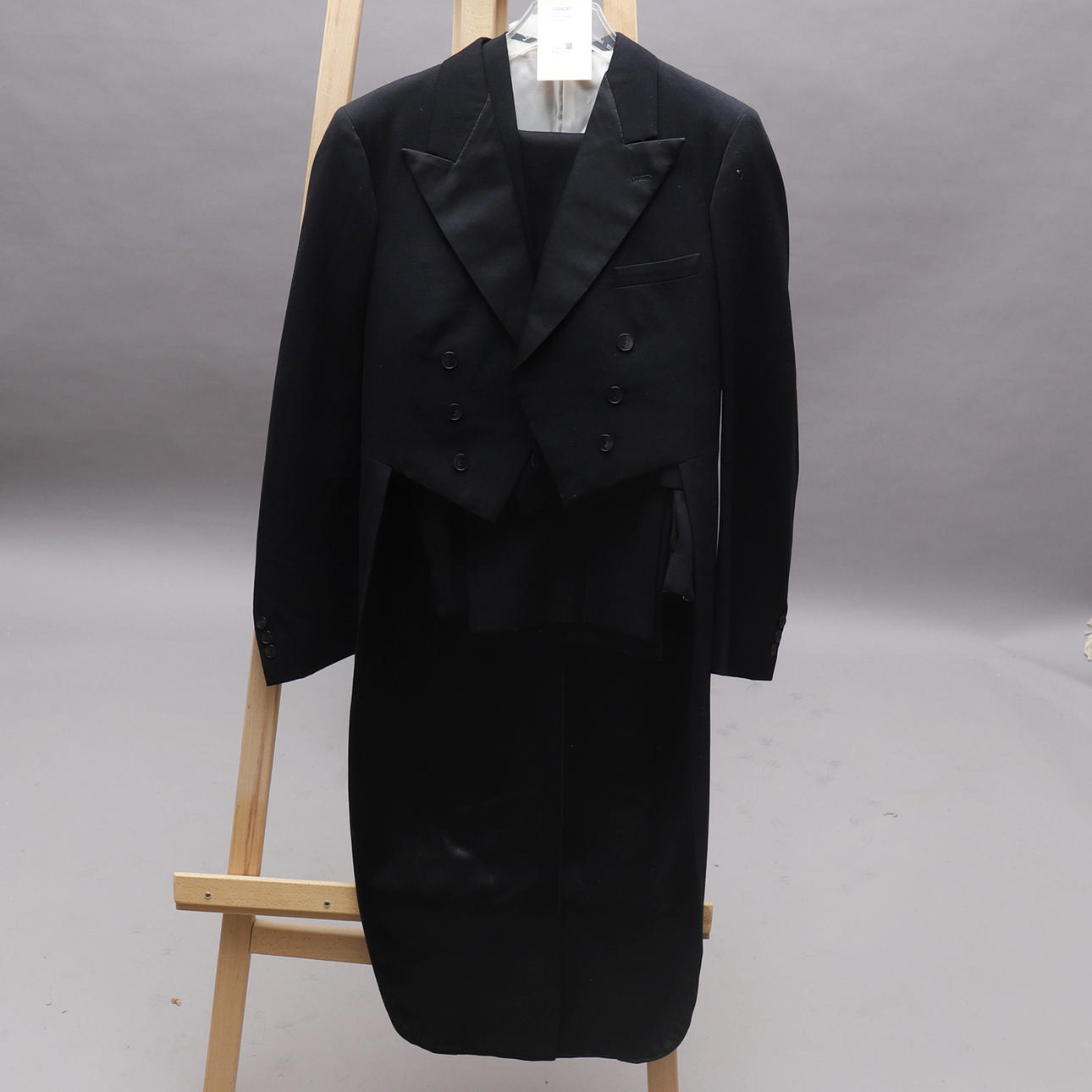 TAKKI, 3 kpl, Nobel-vaatteet.