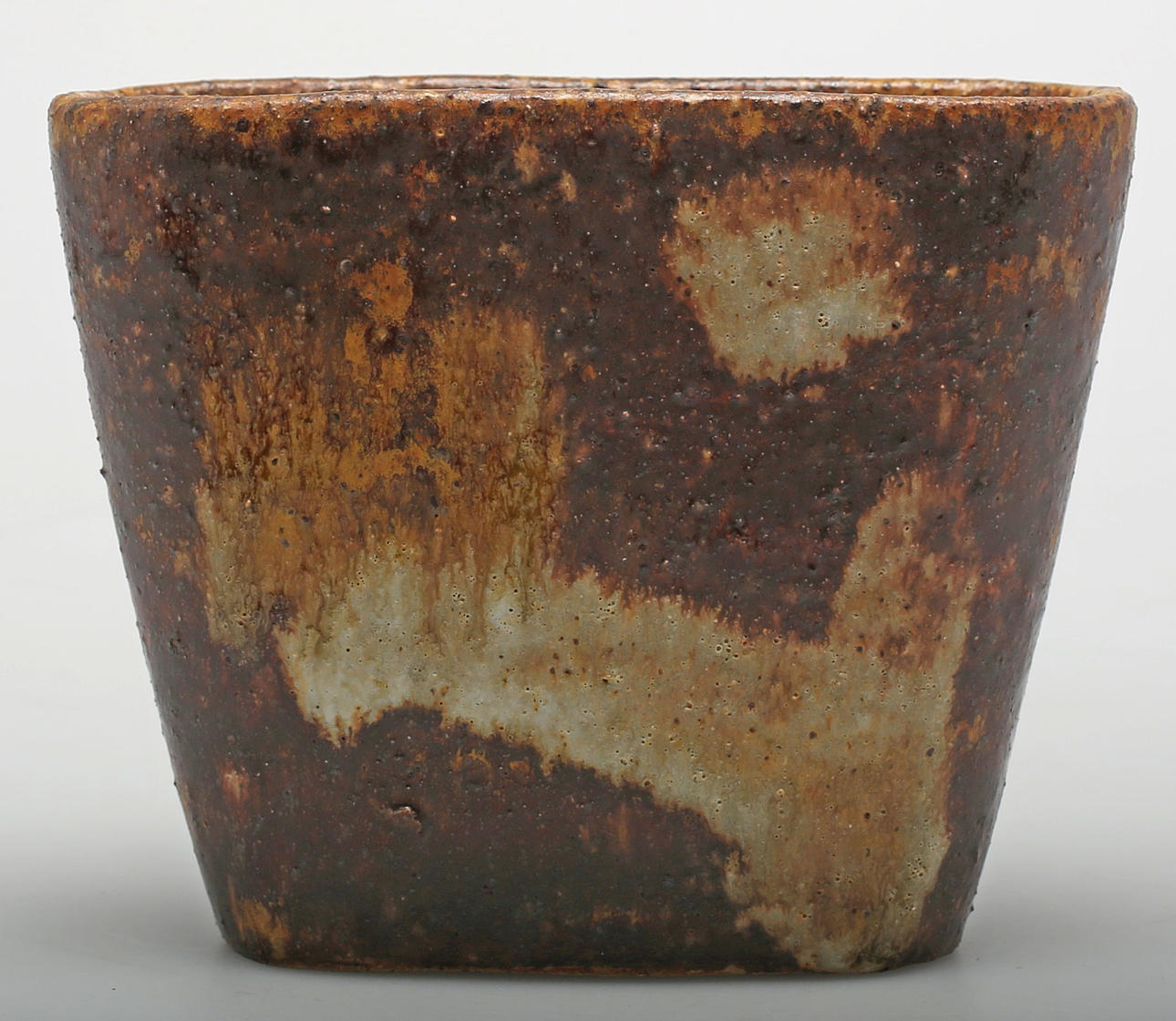 VAS, stengods, möjligen Guido Gambone, Italien.