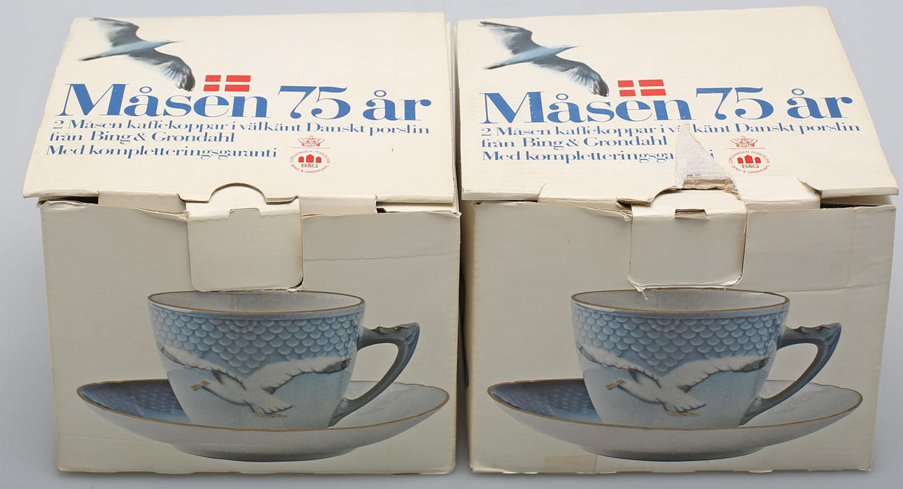 KAFFEKOPPAR MED FAT I ORIGINALFÖRPACKNING, 4 delar, porslin, Måsen, Bing & Gröndahl, Danmark.