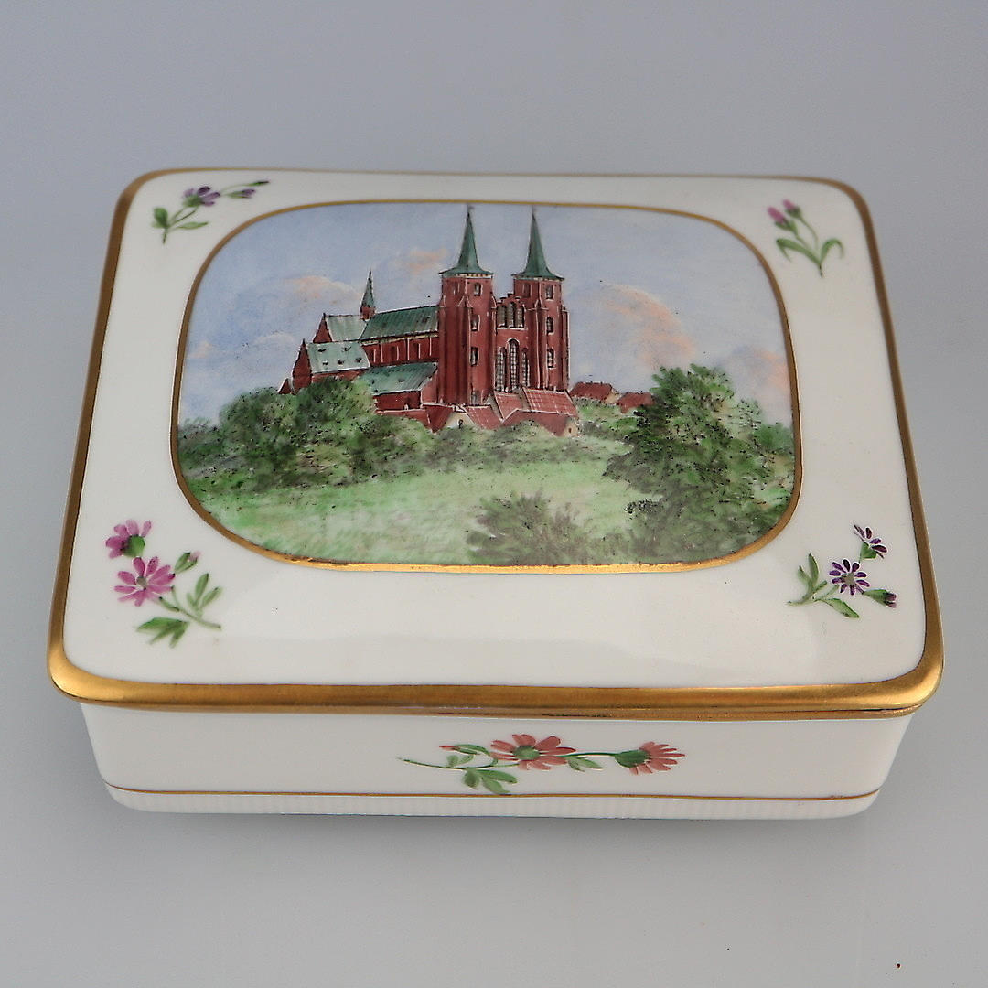 EPIAG PIRKENHAMMER LID BOX.