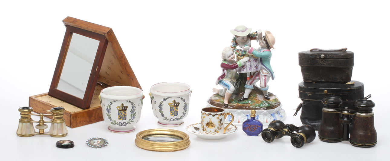 PARTI DIVERSE, 12 delar, bla teaterkikare, figurin, rakspegel mm.