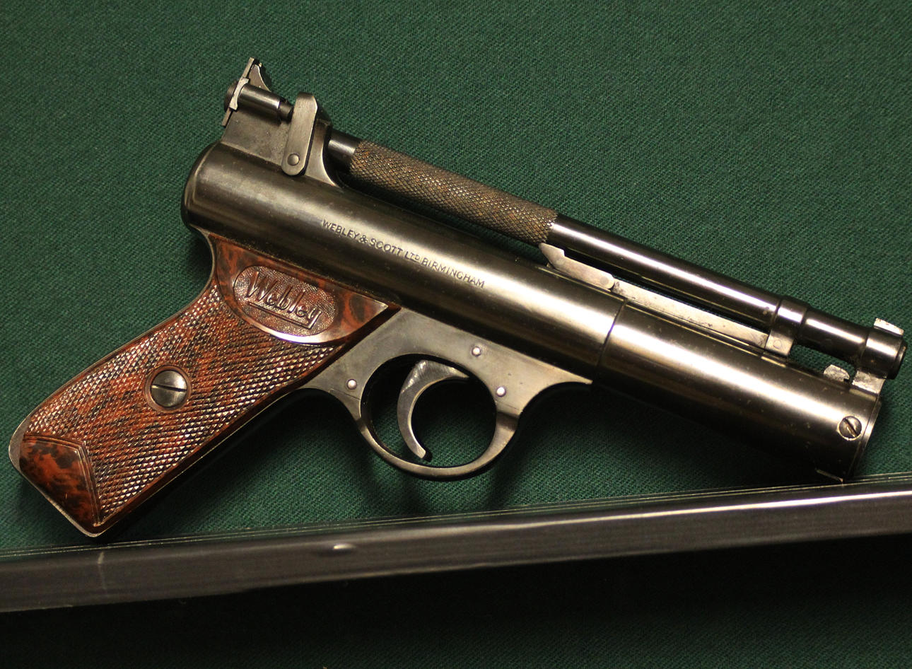WEBLEY & SCOTT BIRMINGHAM. WEBLEY "SENIOR" cal. 177.