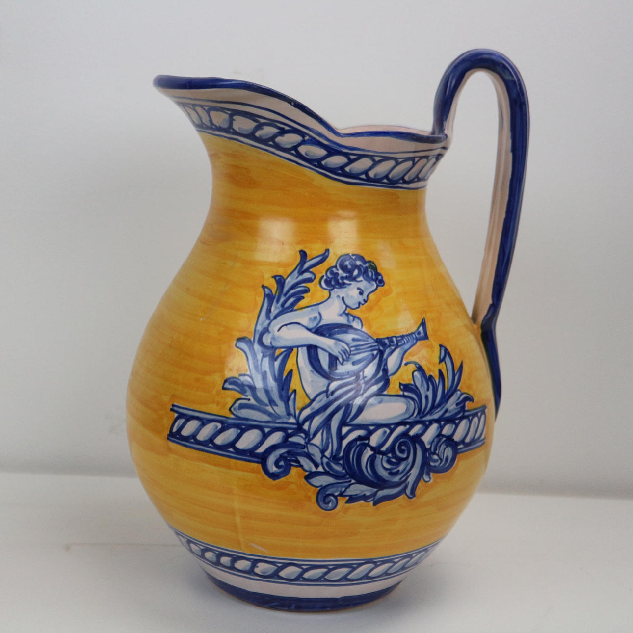LAGARTERA TOLEDO CERAMIC JUG ANTIQUE.