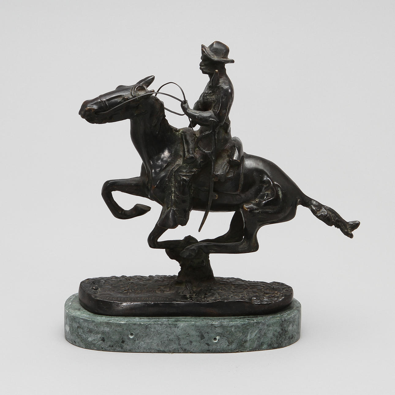 Skulptur, brons, efter Frederic Remington.