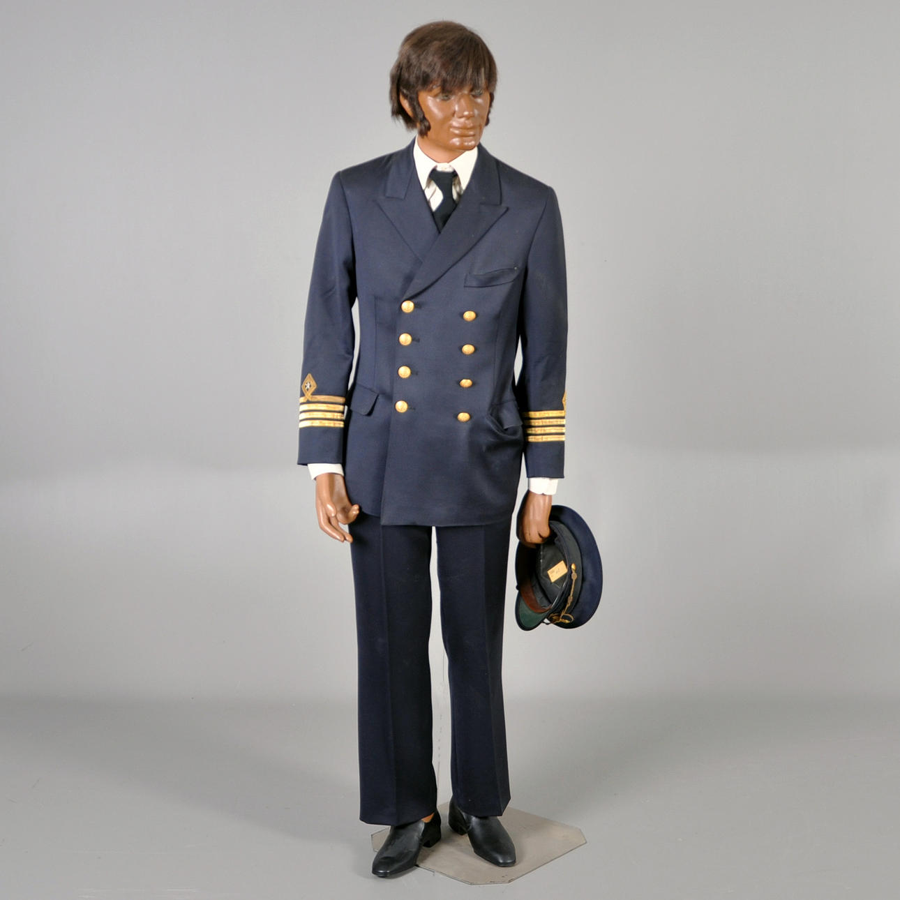 SKYLTDOCKA, 1900-talets andra hälft.