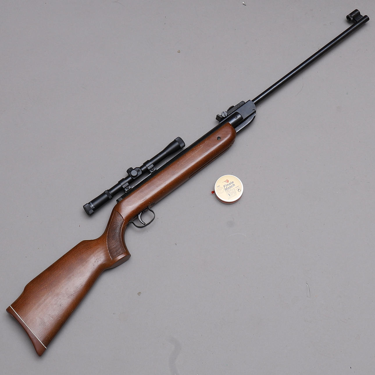 AIR RIFLE, Diana Mod 35, With scope, Germany.