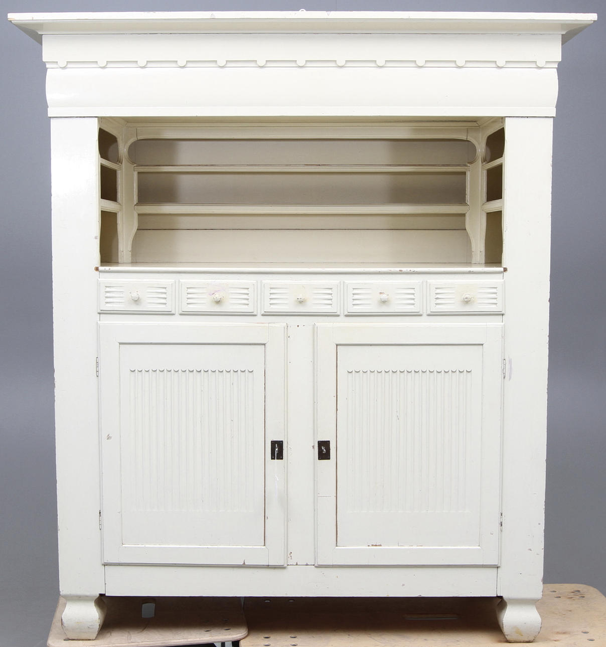 SKÄNKSKÅP, 1800/1900-tal.