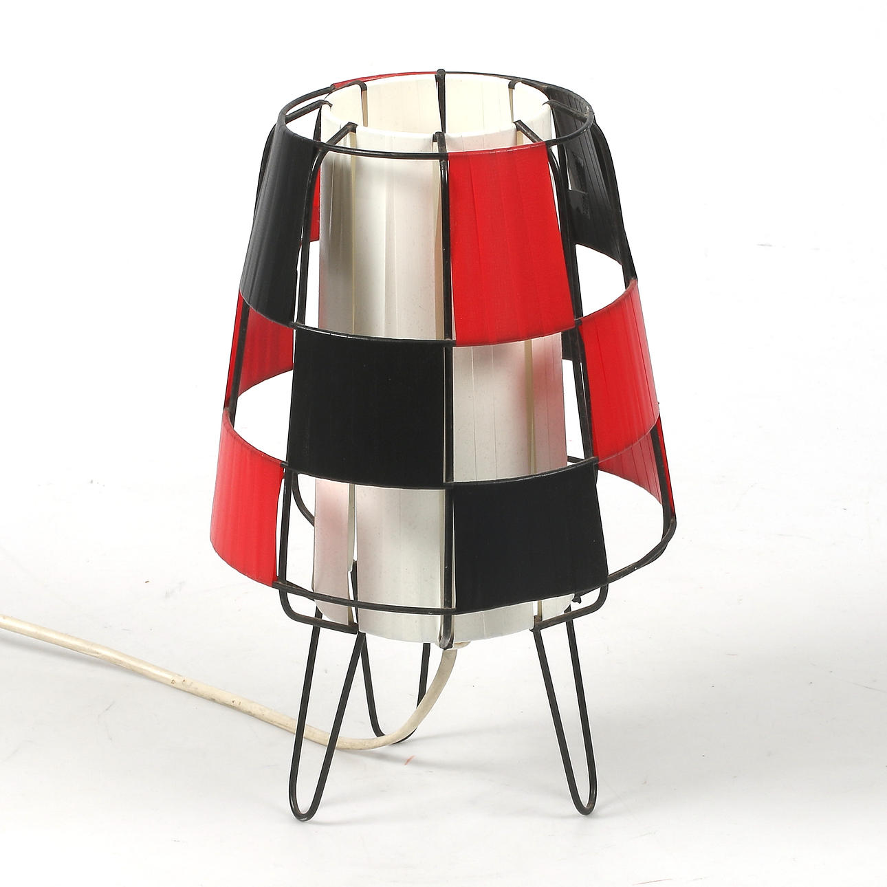 TABLE LAMP, string model with plastic band, mid-20th century.