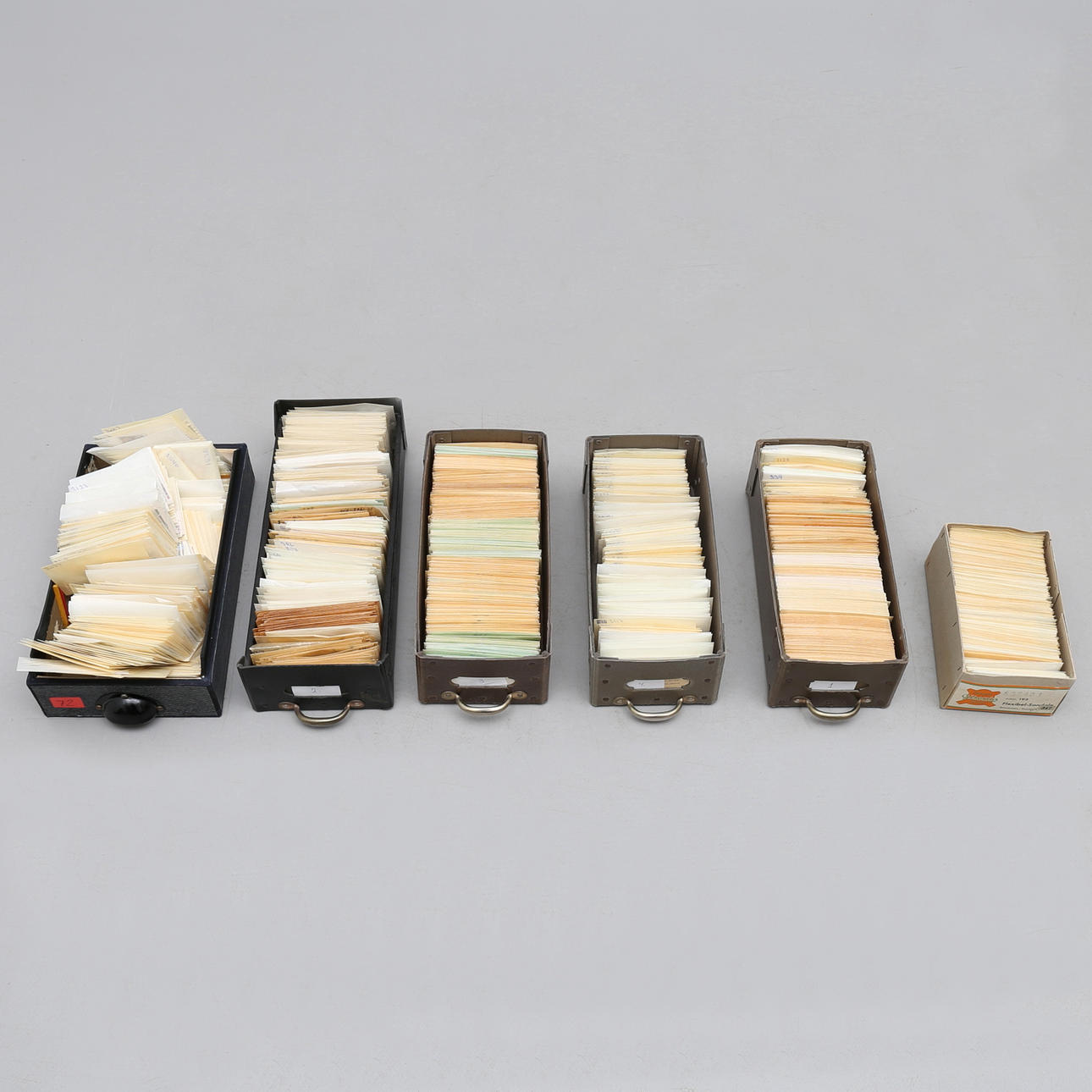 FRIMÄRKEN, HELA VÄRLDEN.