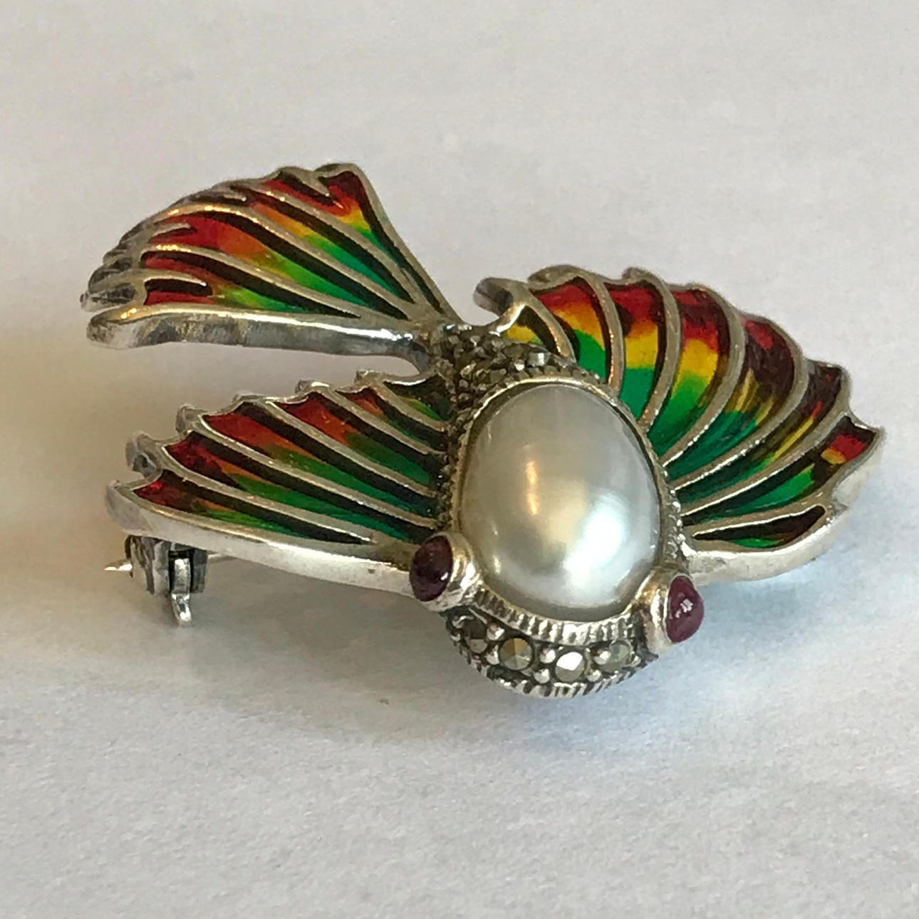 PEZ SIAMÉS PERLA Y RUBÍ.