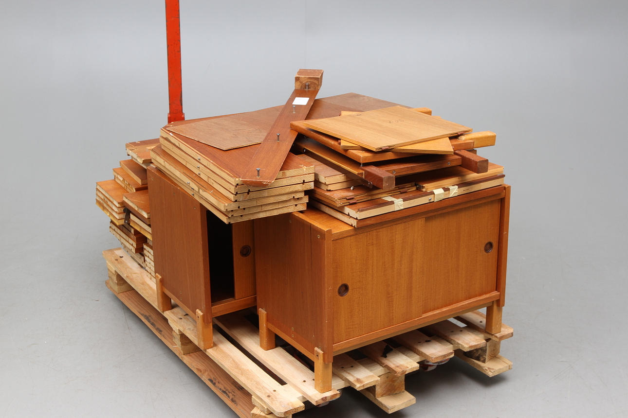 BOKHYLLA, "Polyform", Axel ståhl, Vimmerby, 1950-tal.