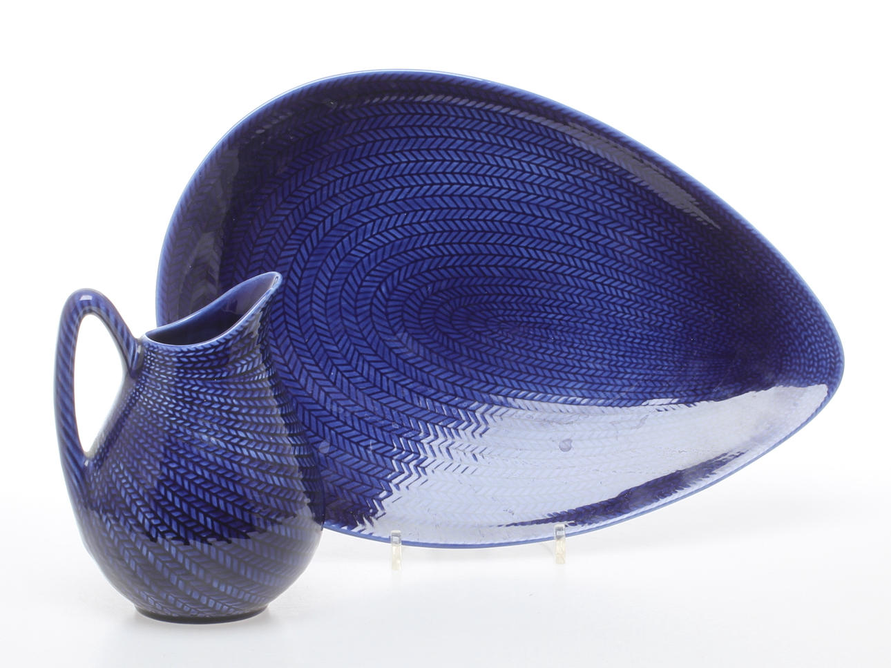 SERVISDELAR, 2 delar, Hertha Bengtsson, "Blå Eld", Rörstrand.