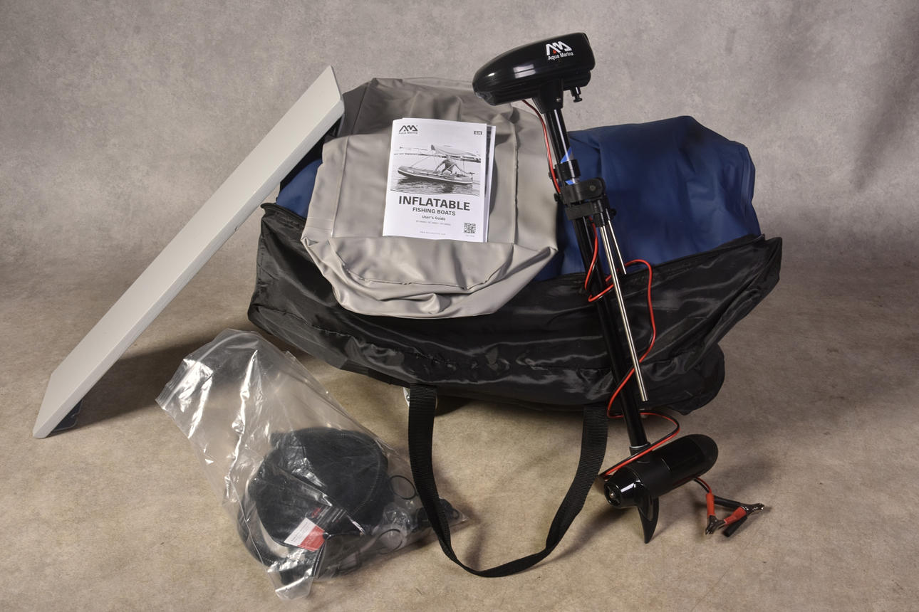 BARCO HINCHABLE CON MOTOR ELÉCTRICO.