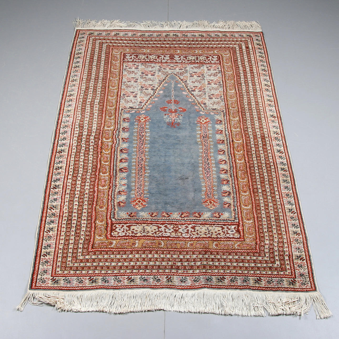 CARPET, Kayseri, Turkey, 177 x 120 cm.