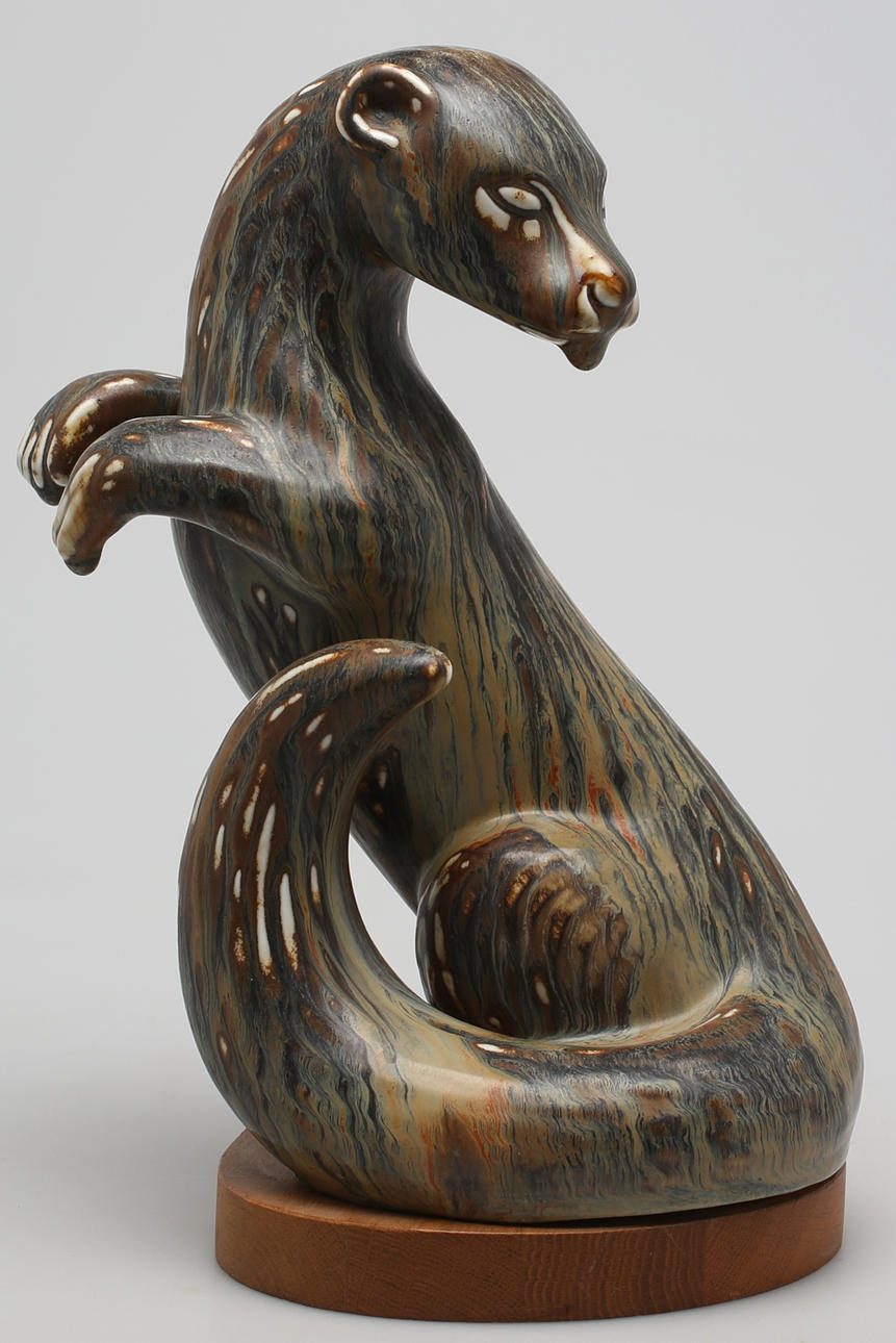 GUNNAR NYLUND. Mårddjur. Stengods. Harpälsglasyr. Unik/SL. Signerad GN Nylund Rörstrand.