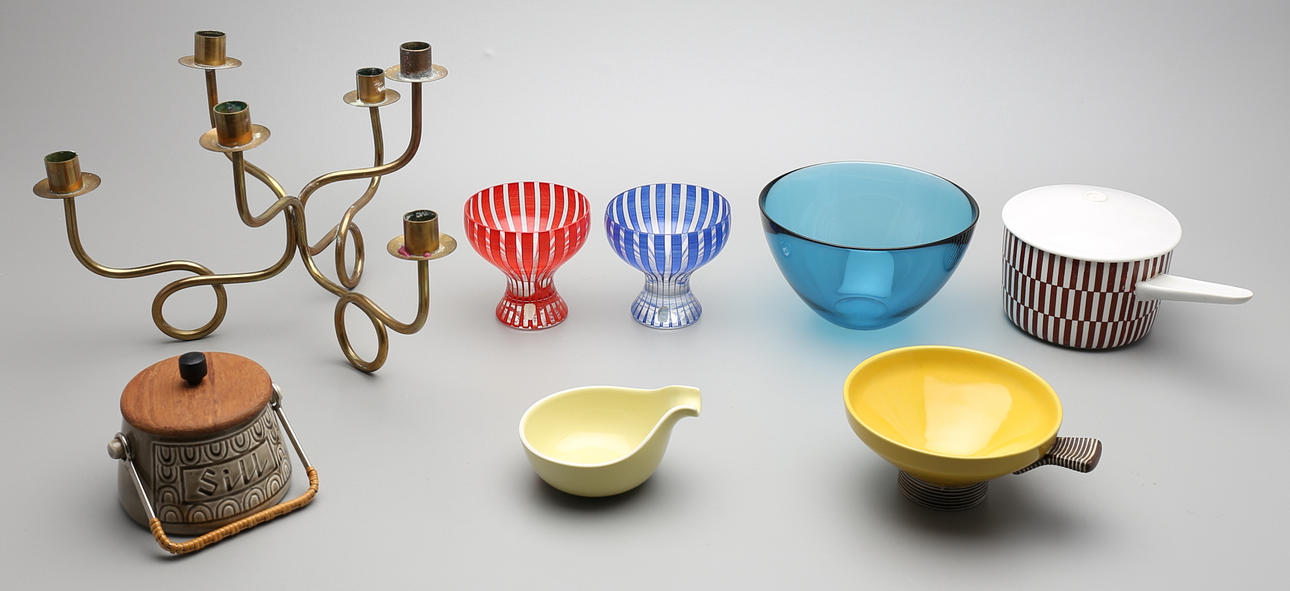 KERAMIK, GLAS (8), m.m, bl.a "Strikt" Bengt Orup, Johansfors, 1900-talets mitt/andra hälft.