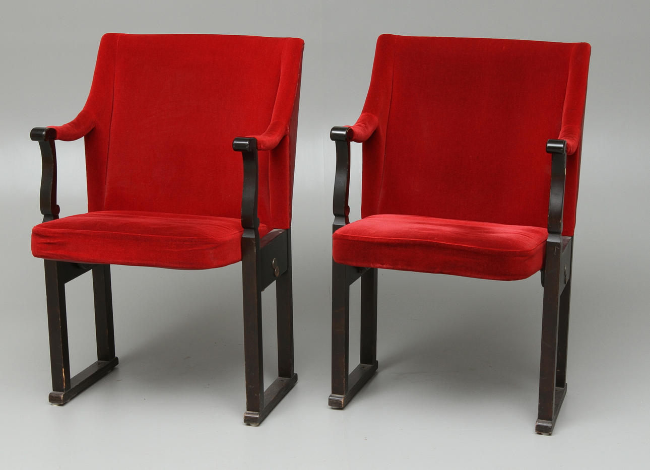 FÅTÖLJER, ett par, Konserthuset Stockholm, 1926.