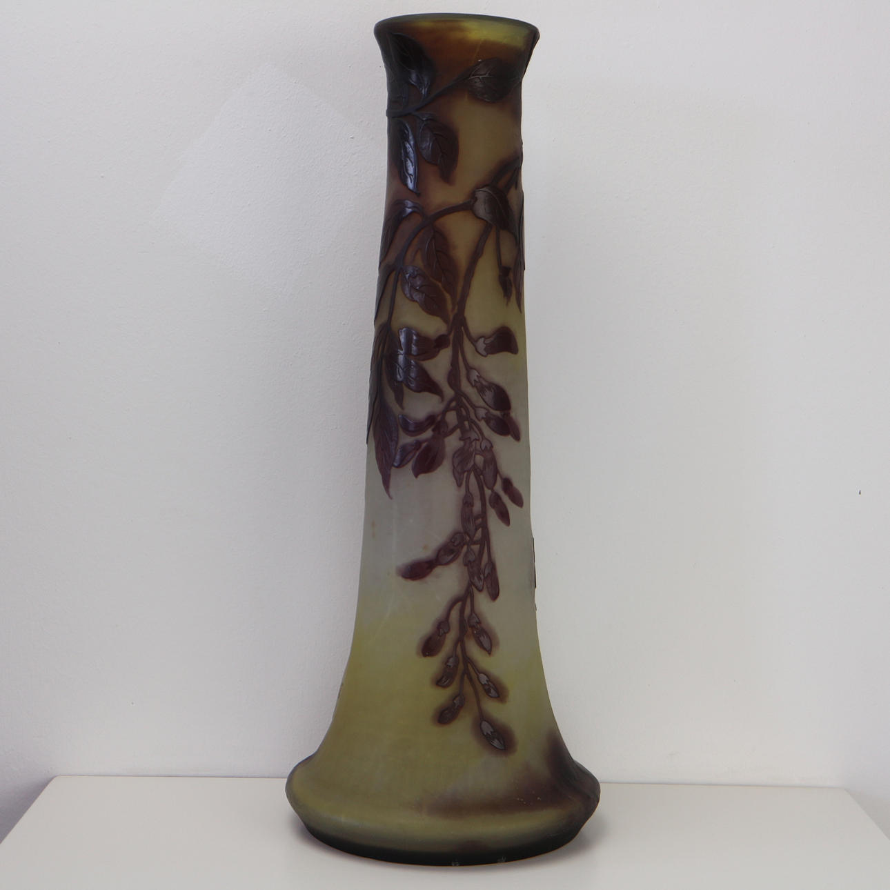 EMILE GALLE JUGENDSTIL GLAS VASE.