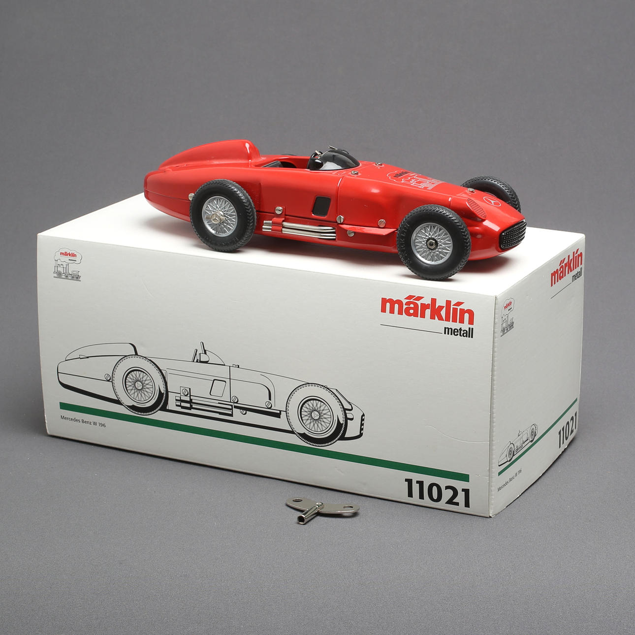MÄRKLIN 11021 Merceds Benz W 196, red, sheet metal clockwork