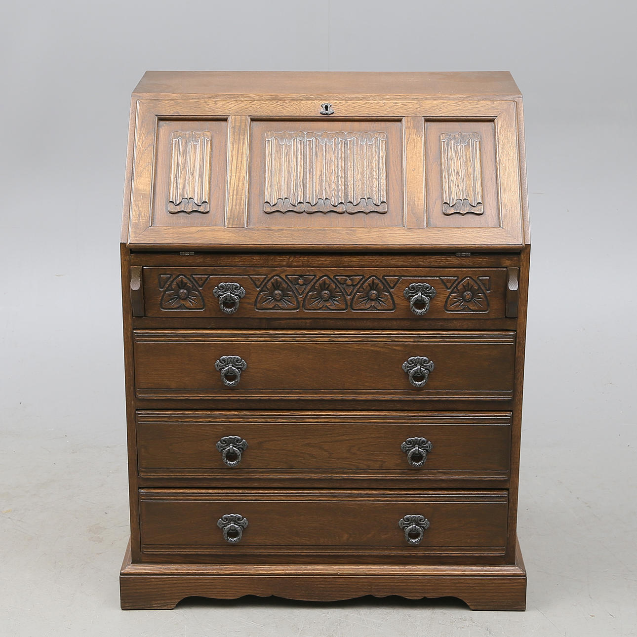 KLAFFBYRÅ, trä, 1900-tal.