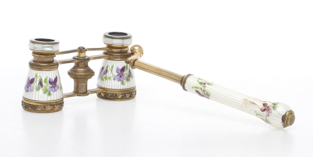 TEATERKIKARE, Cornelius Knudsen Kjobenhavn, omkring 1900.