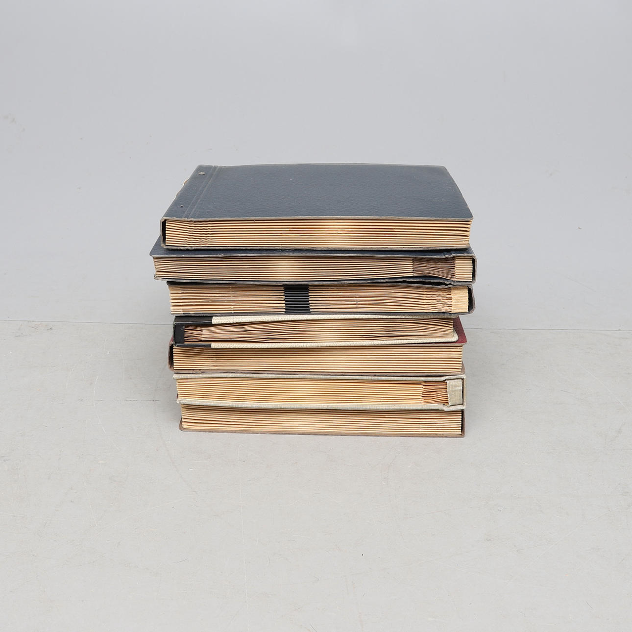 SAMLING STENKAKOR, 1900-talets första hälft.