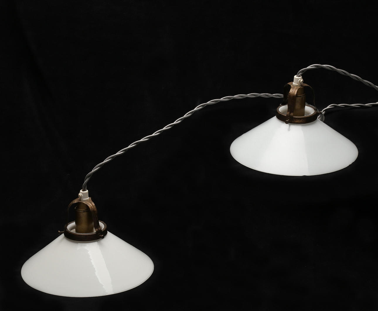 SKOMAGERLAMPER, et par, glas.