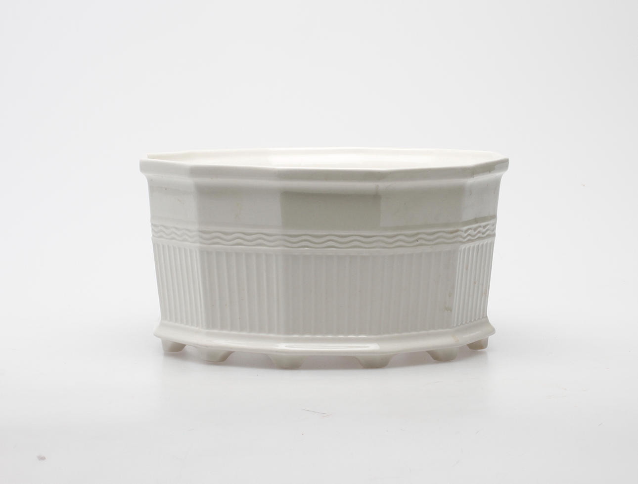 YTTERFODER, porslin, Prins Eugen, Waldemarsudde, Gustafsberg.