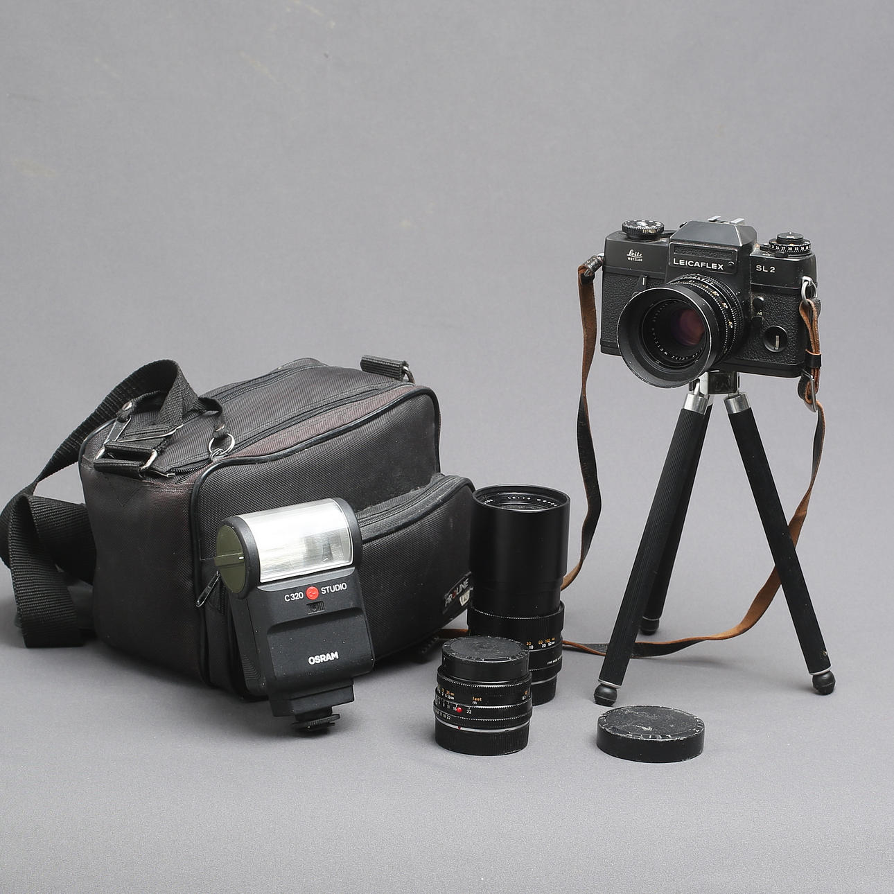 CAMERA, Leitz Leicaflex SL2, with lens.