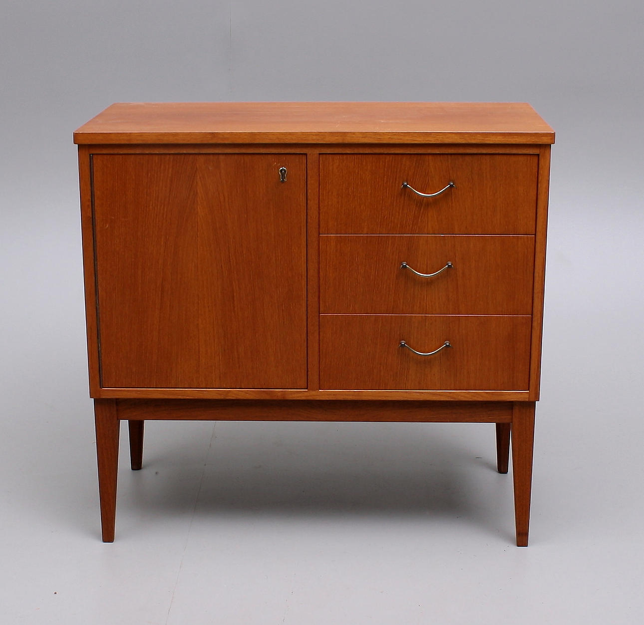 HALLBYRÅ, teak, 1960-tal.