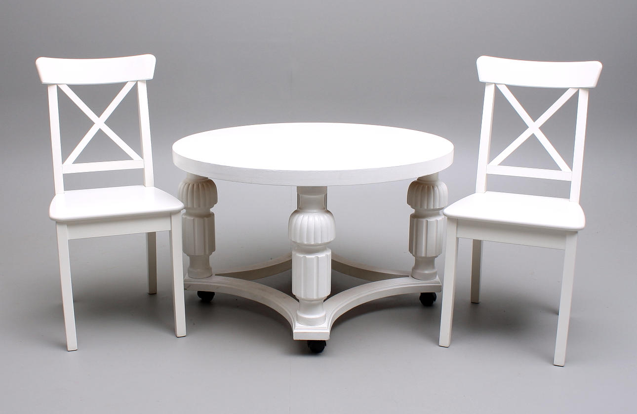 STOLAR, ett par, trä, IKEA + SALONGSBORD, trä, 1930-/1940-tal.