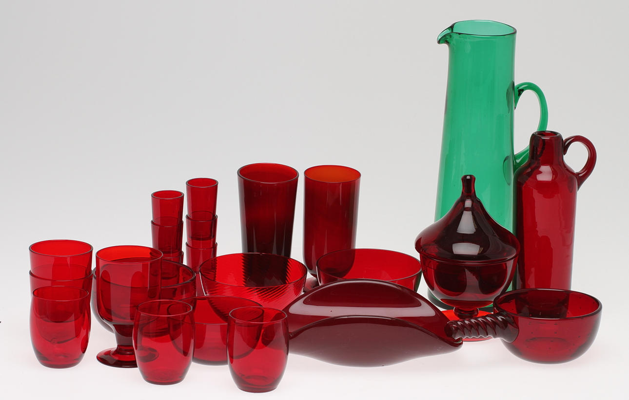 PARTI GLAS, 23 delar, delvis Monica Bratt, Reijmyre.