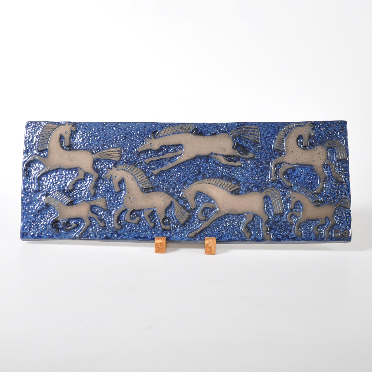 UPPSALA EKEBY relief, kapplöpningshästar.