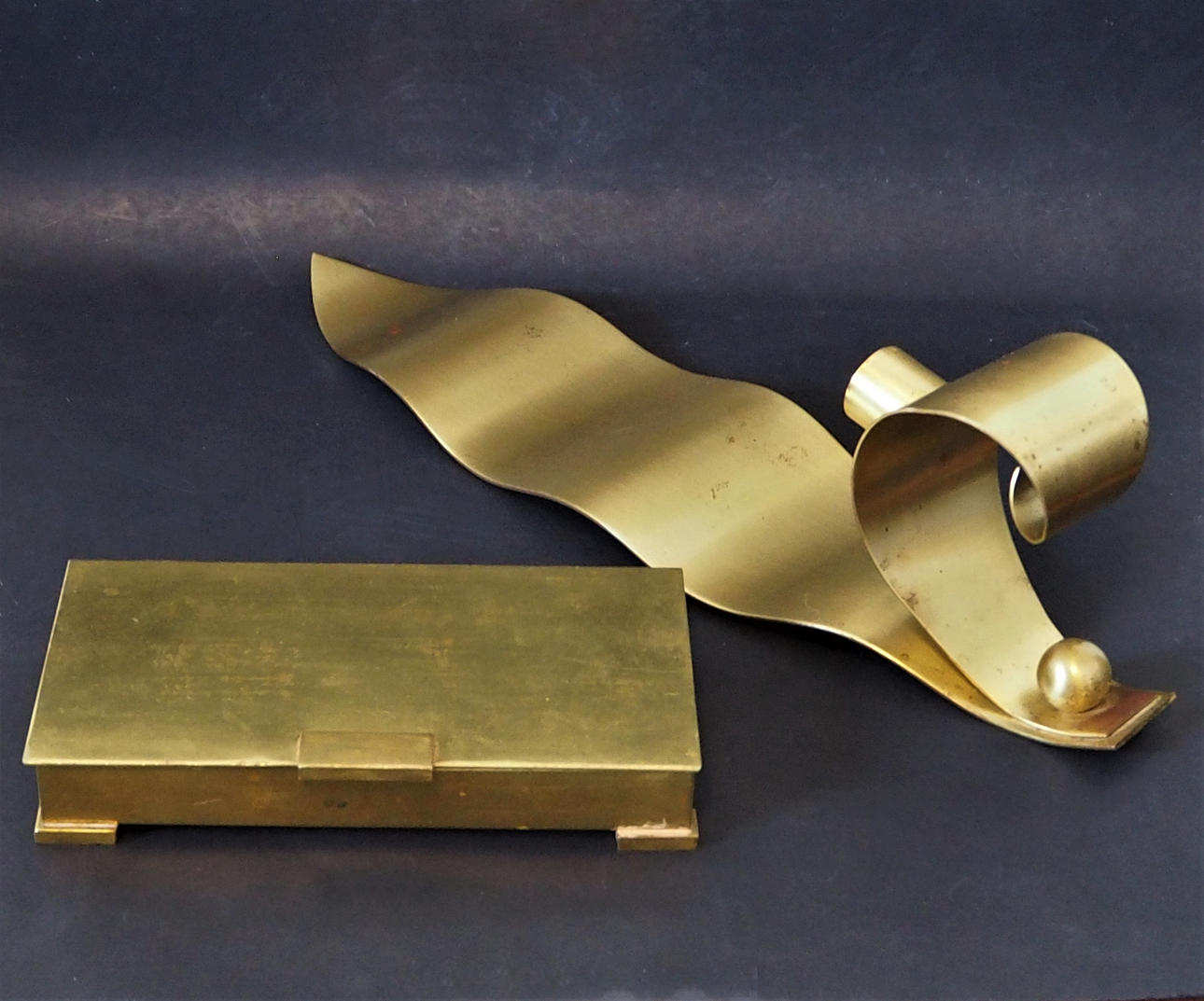 LJUSSTAKE OCH SKRIN, mässing, Ystad Metall.