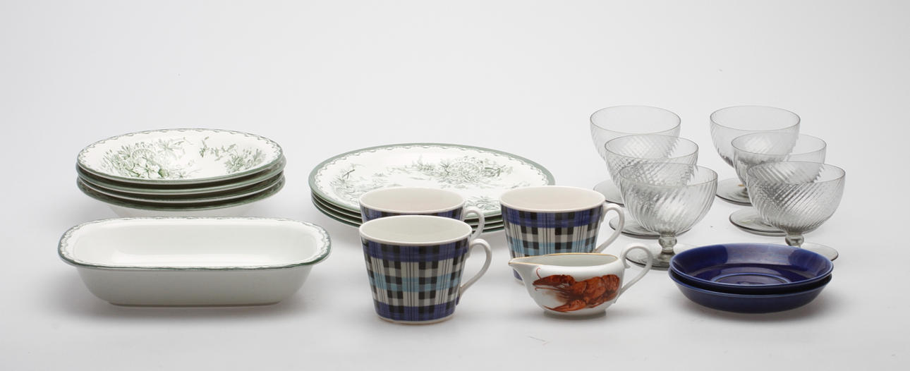 GLAS och KERAMIK, 1900-tal, bl.a. Gefle, Rörstrand.