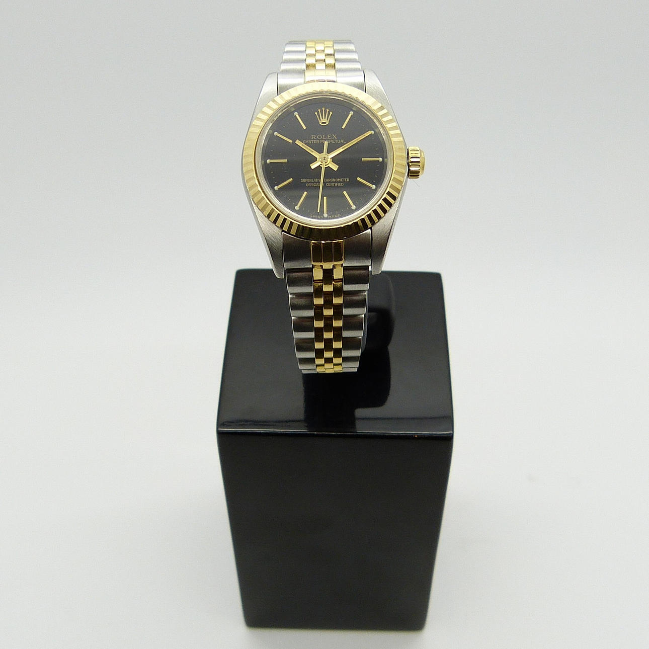 DAME ROLEX OYSTER PERPETUAL WATCH.