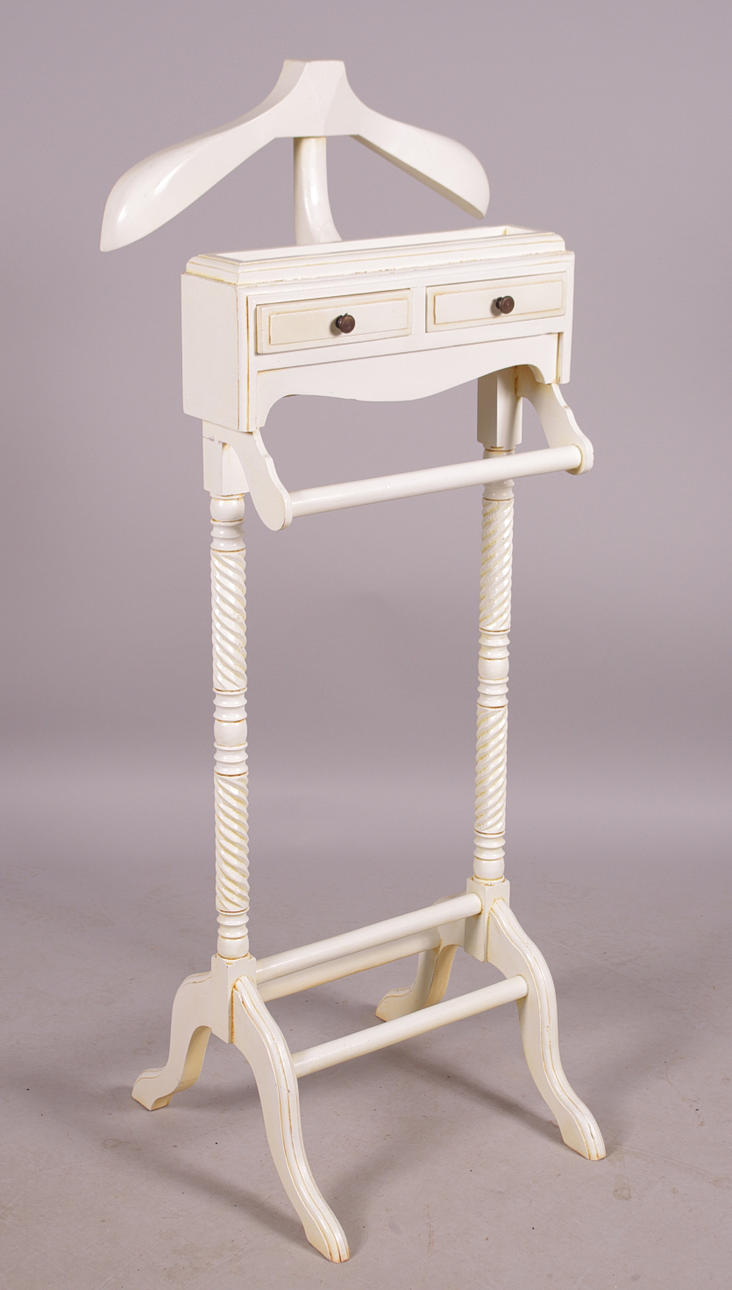 HERRBETJÄNT, victoriansk stil, vitmålad, samtida.