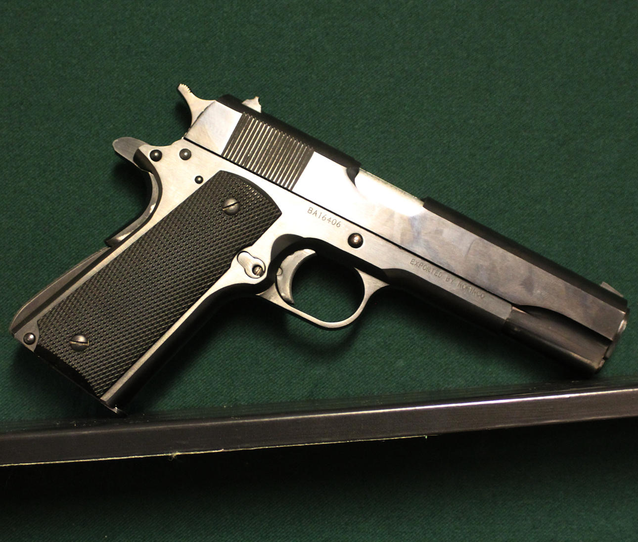 NORINCO. 1911A1 kal. 45ACP.