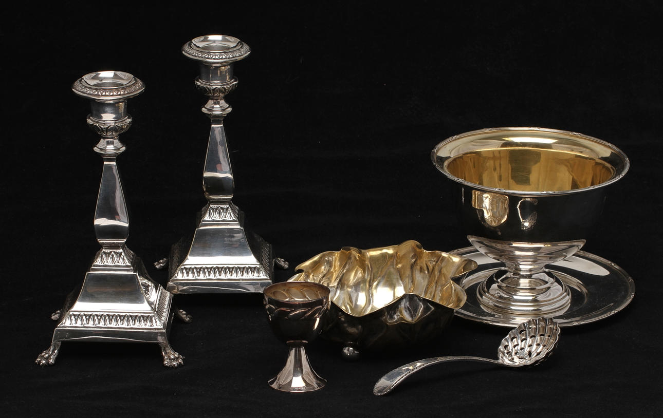 PARTI NYSILVER, 6 delar, bl a ljusstakar AG Duva.