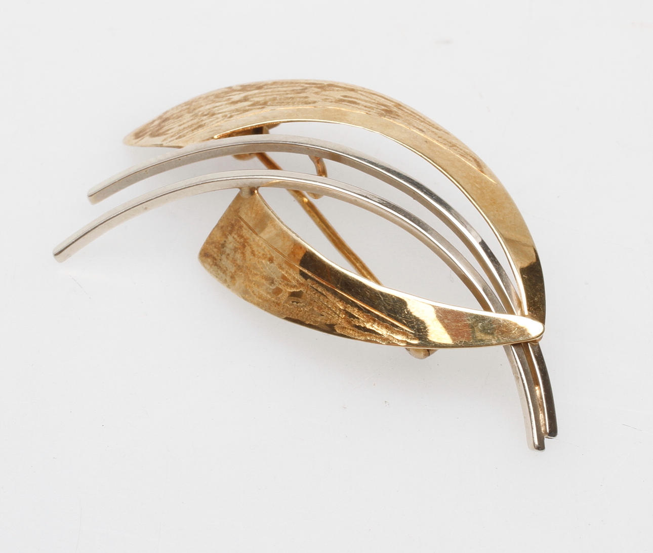 BROSCH, 14k guld, vikt ca 4,2 gr.