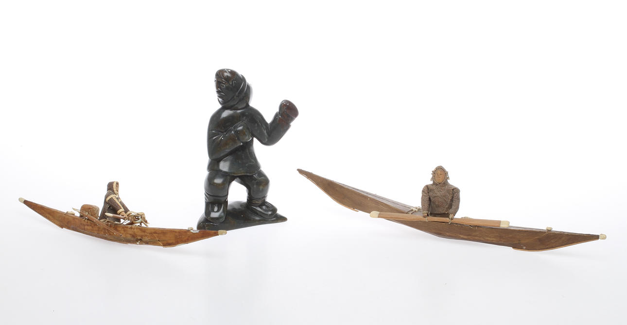 SKULPTURER, 3 st, inuitarbeten.