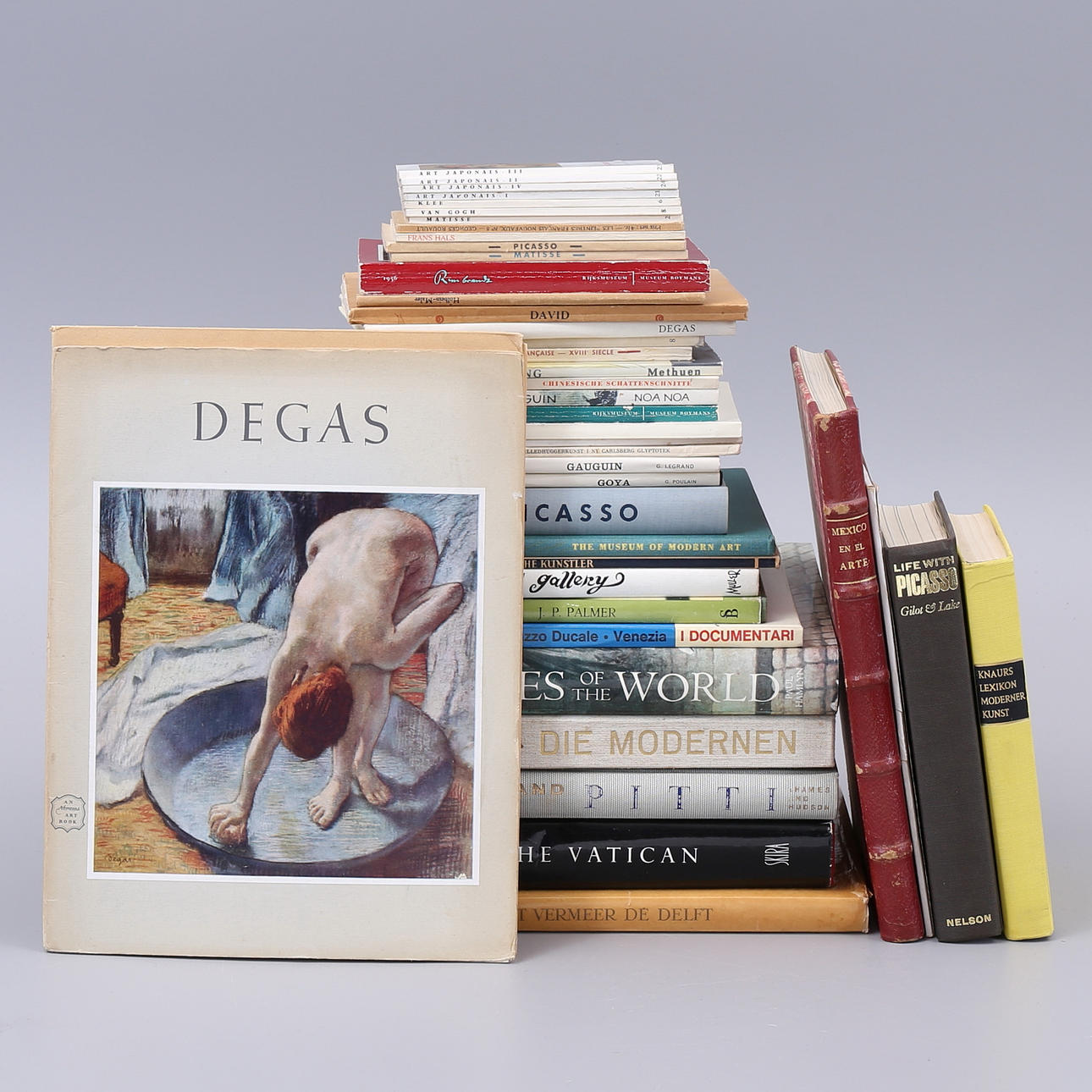 BÖCKER, HÄFTEN om konst, utländska, ca 40 st.