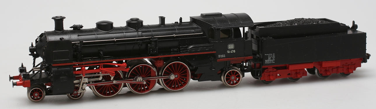 MODELLTÅG MÄRKLIN 3093 ånglok med kolvagn 18 478 DB.