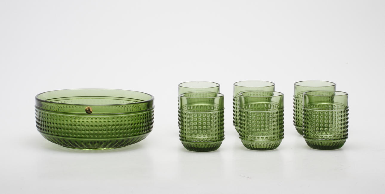 SERVISDELAR, 7 delar, glas, Erkki Tapio Siiroinen, Riihimäen Lasi., Finland.