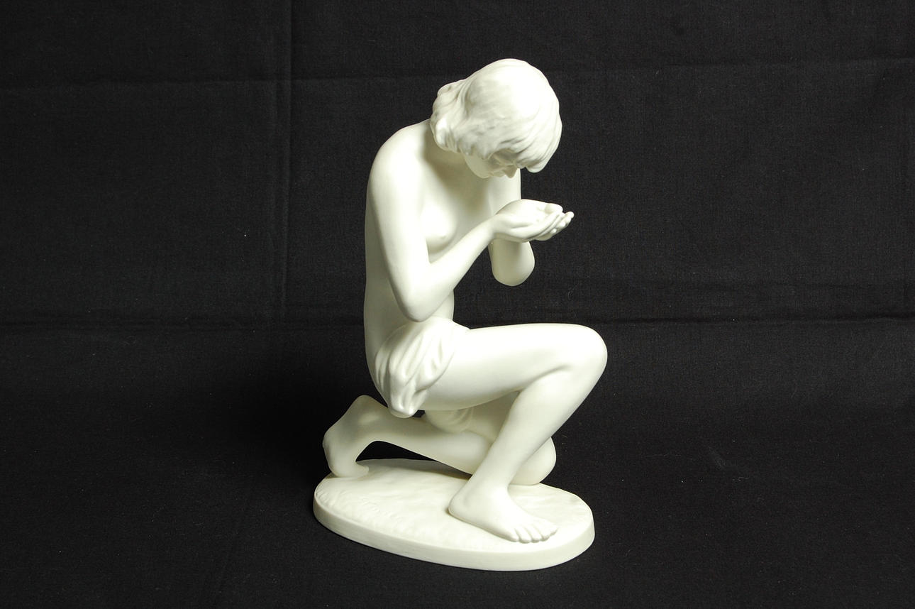 FIGURIN, porslin,märk K Steiner, Wallendorf.